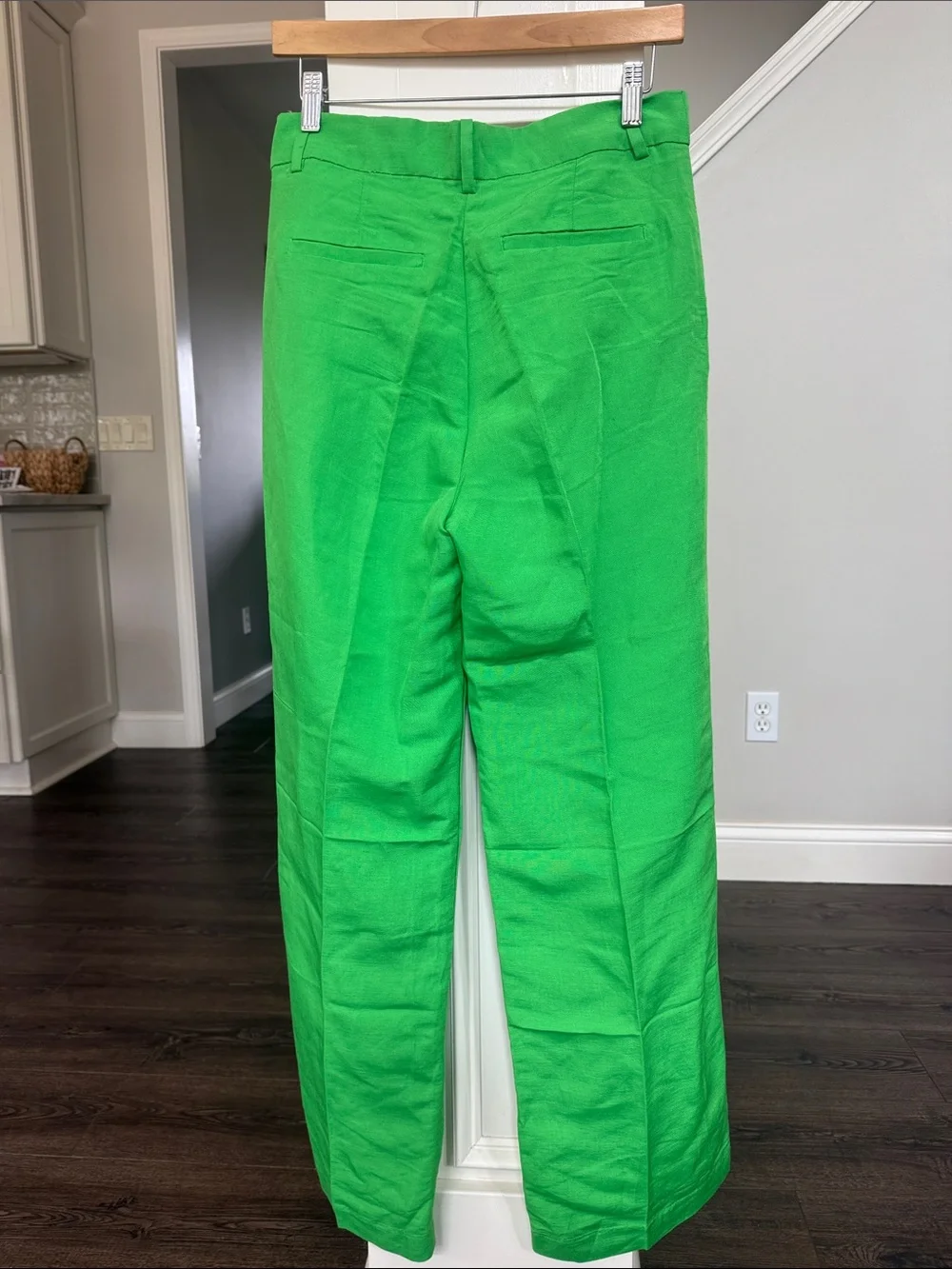 H&M NWT Green Linen-Blend Wide Leg Pants 6